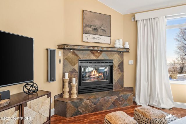 2534 Ridge Pointe Drive, Anchorage, AK 99515