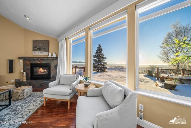 2534 Ridge Pointe Drive, Anchorage, AK 99515