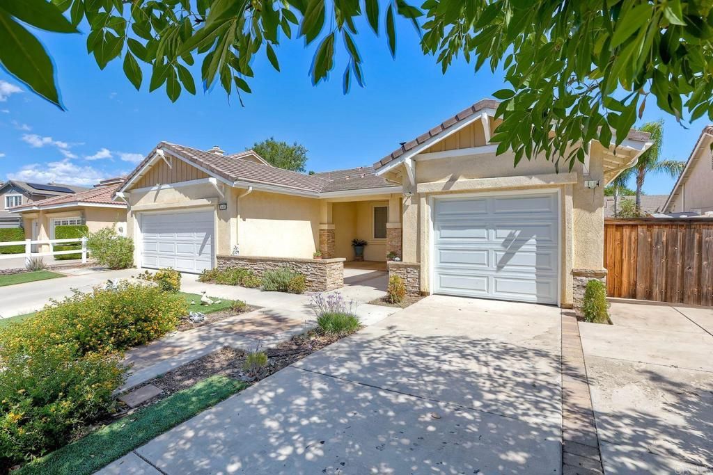 24493 Corte Rojelio, Murrieta, CA 92562 — photo 3
