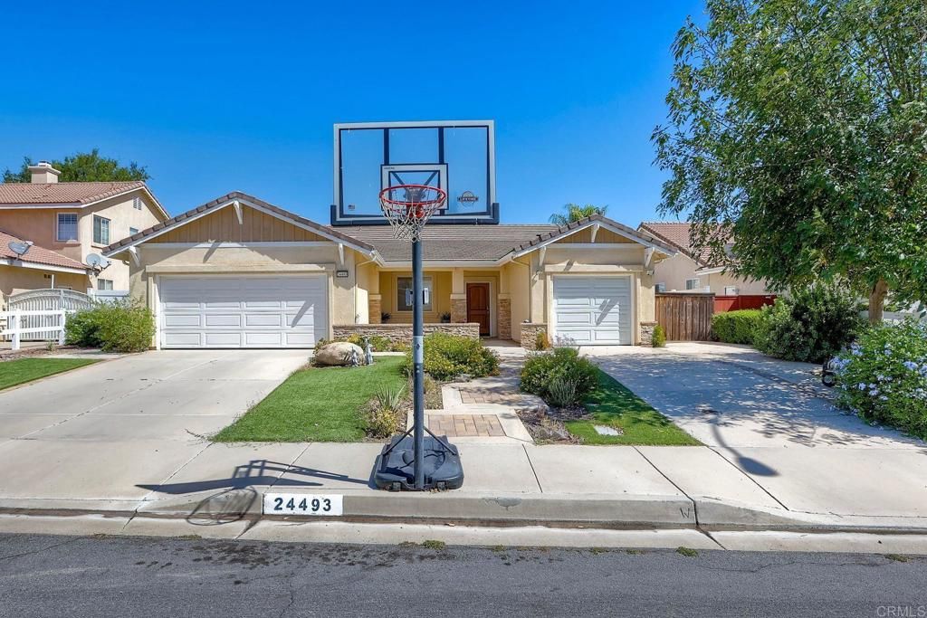 24493 Corte Rojelio, Murrieta, CA 92562 — photo 5