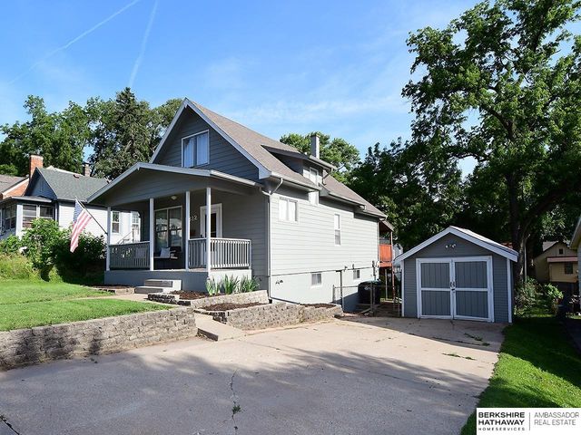 5812 Blondo Street, Omaha, NE 68104