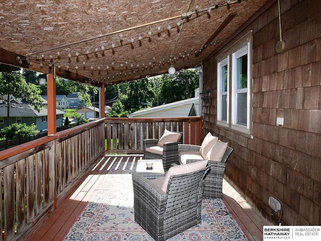 5812 Blondo Street, Omaha, NE 68104