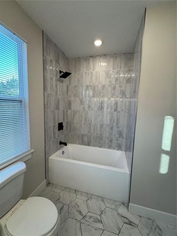 1039 53RD AVENUE N, St Petersburg, FL 33703