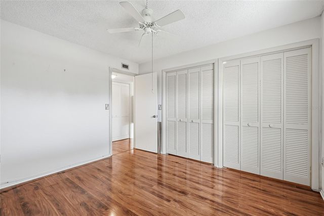 205 MARTHA LANE 205, Oldsmar, FL 34677