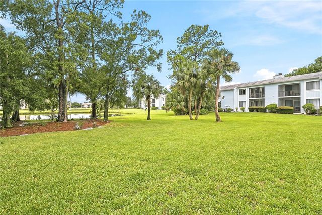 205 MARTHA LANE 205, Oldsmar, FL 34677