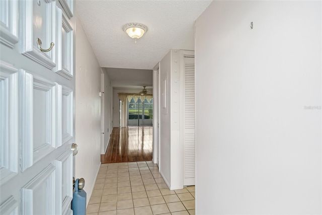 205 MARTHA LANE 205, Oldsmar, FL 34677
