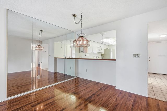 205 MARTHA LANE 205, Oldsmar, FL 34677