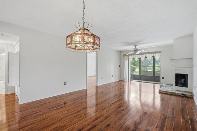 205 MARTHA LANE 205, Oldsmar, FL 34677