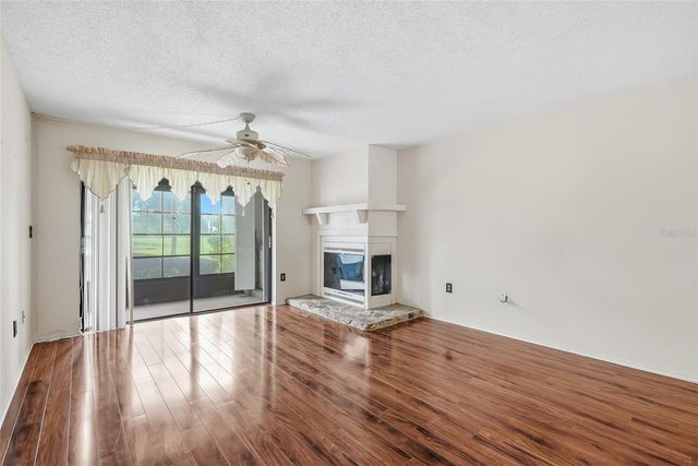 205 MARTHA LANE 205, Oldsmar, FL 34677