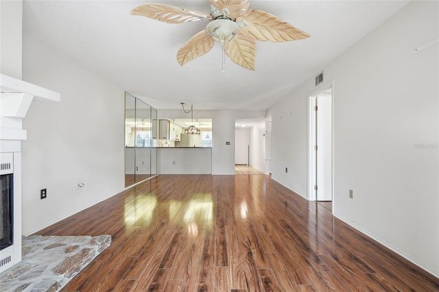 205 MARTHA LANE 205, Oldsmar, FL 34677