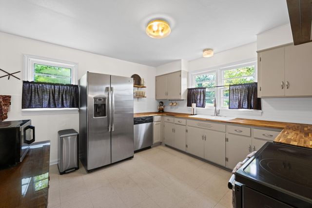 3230 Westonia Drive, Chattanooga, TN 37412