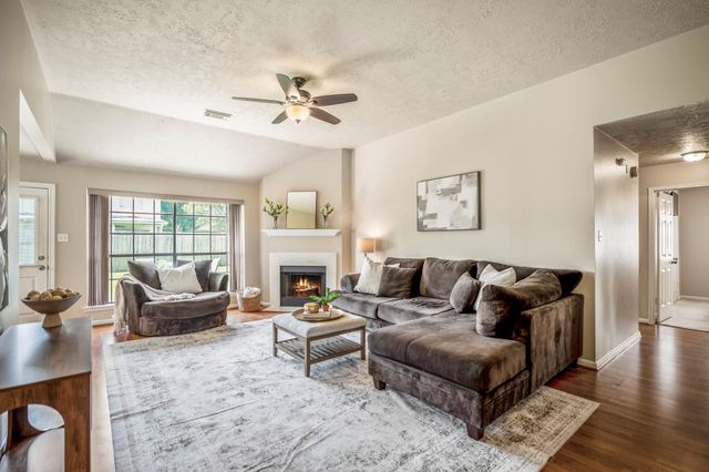 16207 Indian Cypress Drive, Cypress, TX 77429