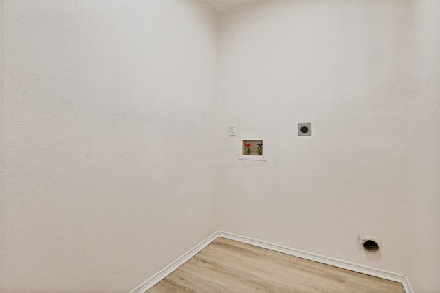 3524 Sweet, Bedford, TX 76021