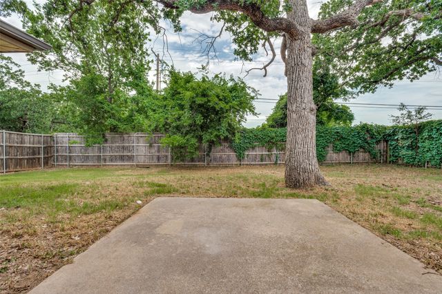 3524 Sweet, Bedford, TX 76021