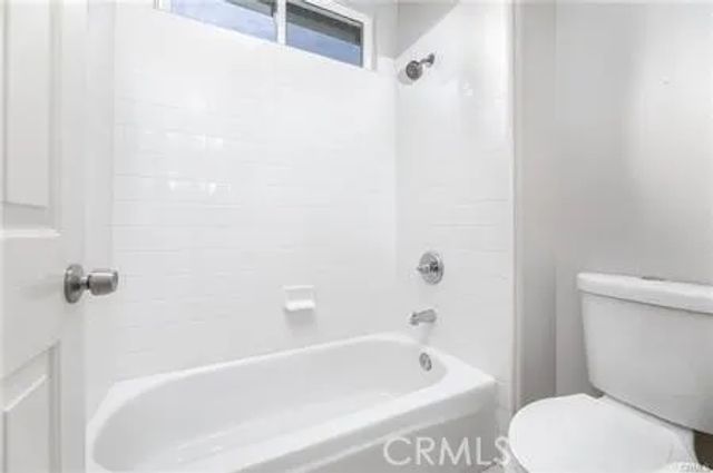 24 Silveroak, Irvine, CA 92620