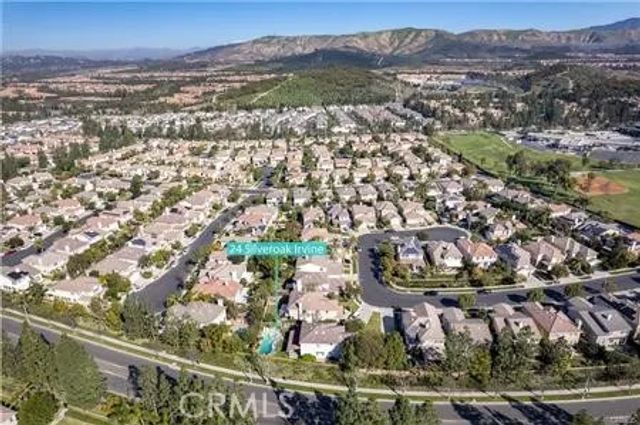 24 Silveroak, Irvine, CA 92620