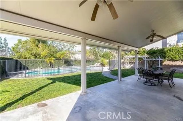 24 Silveroak, Irvine, CA 92620