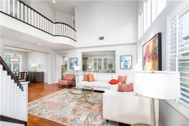24 Silveroak, Irvine, CA 92620