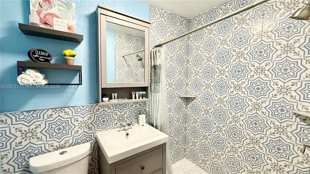 2153 SW 14th Terrace 2, Miami, FL 33145