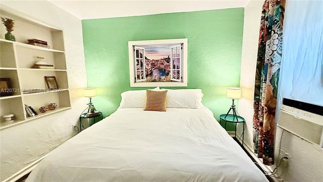 2153 SW 14th Terrace 2, Miami, FL 33145