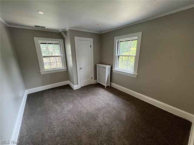 453 Dorchester Road, Akron, OH 44320