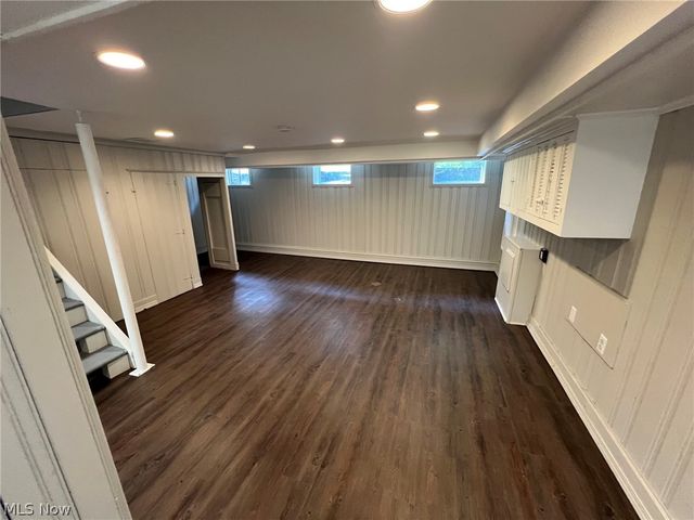 453 Dorchester Road, Akron, OH 44320