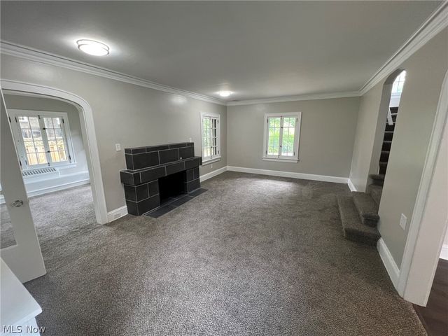 453 Dorchester Road, Akron, OH 44320