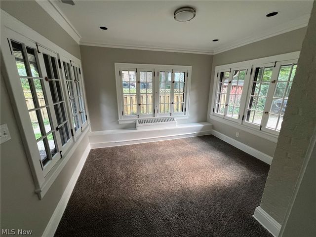 453 Dorchester Road, Akron, OH 44320