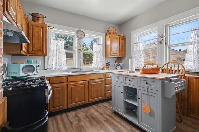 210 G Street, La Porte, IN 46350