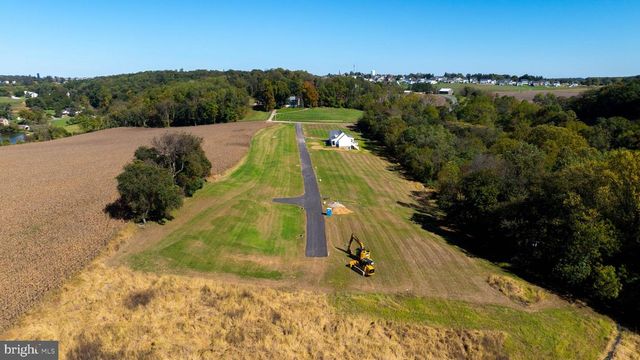 LOT 8 PORTLAND MODEL HARAMBE OVERLOOK, Shrewsbury, PA 17361