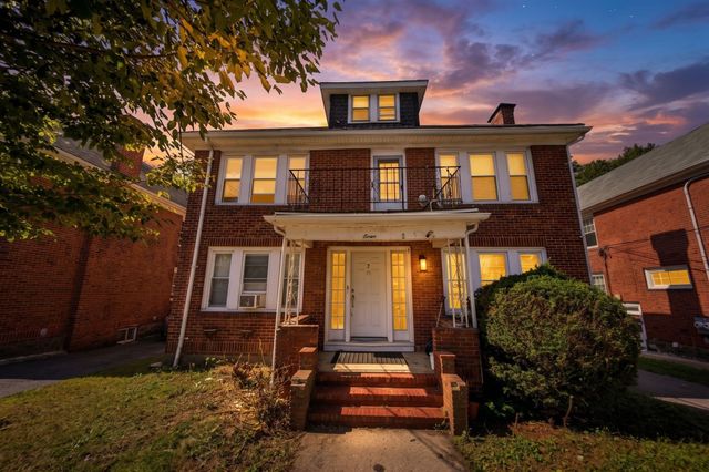 7 Portina Rd, Boston, MA 02135