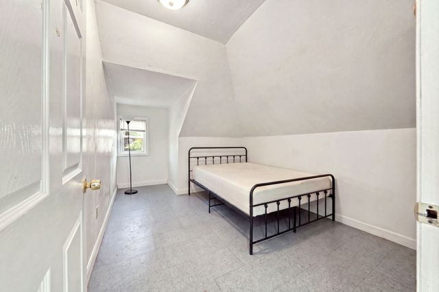 7 Portina Rd, Boston, MA 02135