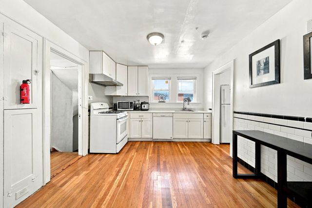 7 Portina Rd, Boston, MA 02135