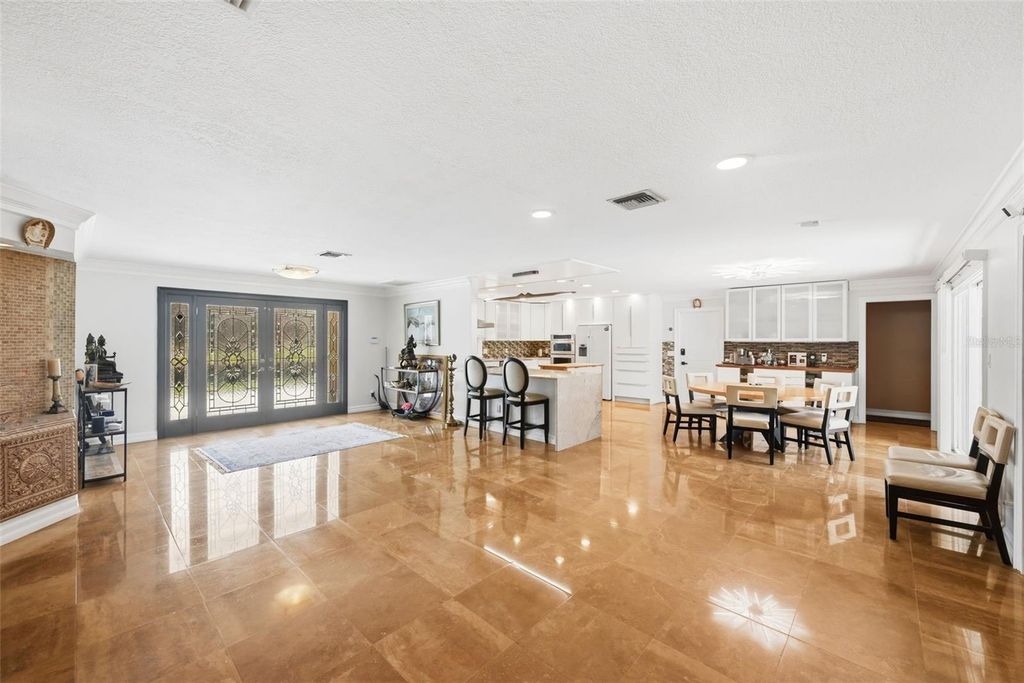 Image 18 of property listing at 5912 TARAWOOD DRIVE, Orlando, FL 32819