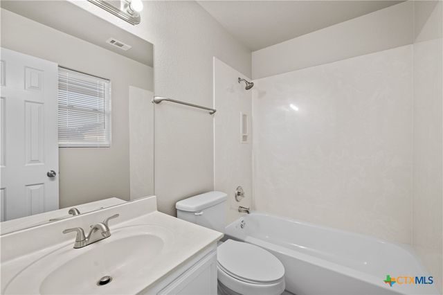 114 Avrshire Lane, Temple, TX 76502