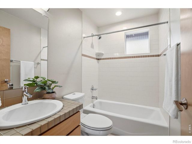 1802 Canyon Boulevard 3, Boulder, CO 80302