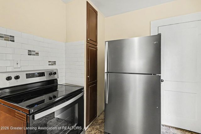 1224 Climax Street, Lansing, MI 48912