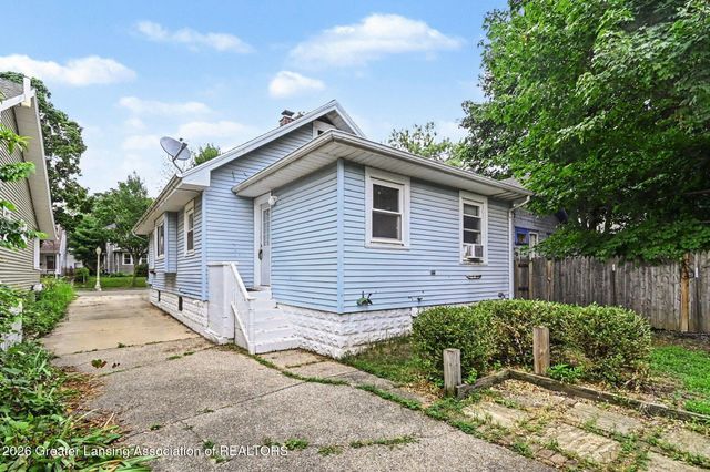 1224 Climax Street, Lansing, MI 48912