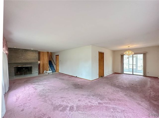 1009 Parkway East, Utica, NY 13501