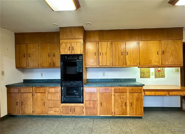 1009 Parkway East, Utica, NY 13501