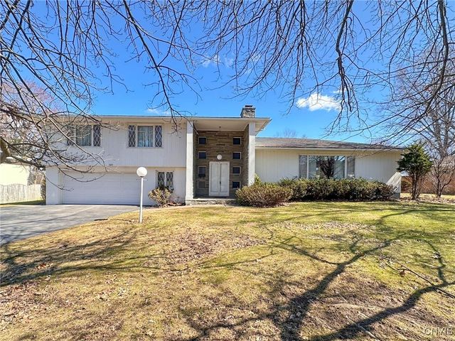 1009 Parkway East, Utica, NY 13501