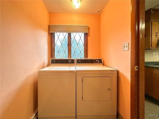 1009 Parkway East, Utica, NY 13501