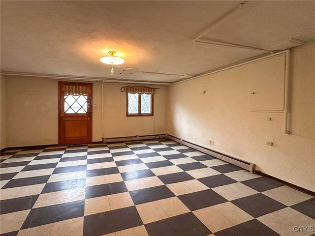 1009 Parkway East, Utica, NY 13501