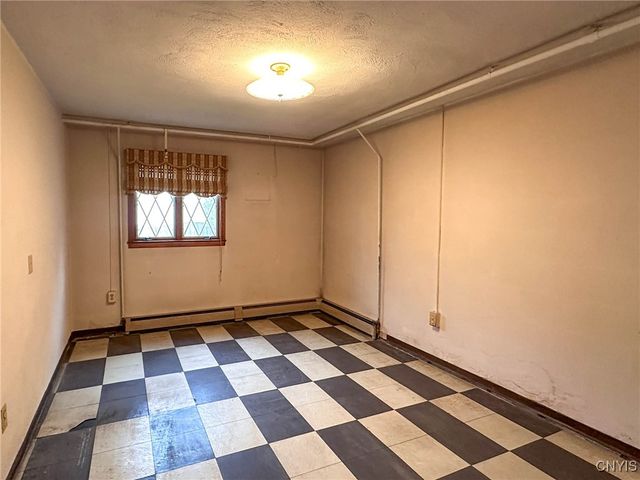 1009 Parkway East, Utica, NY 13501