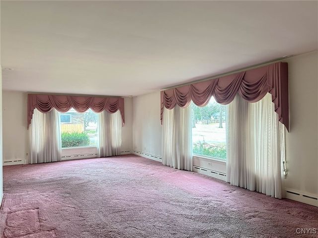 1009 Parkway East, Utica, NY 13501