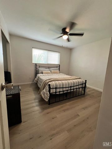 5614 Halifax Street, Bakersfield, CA 93309