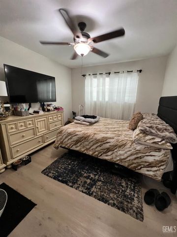 5614 Halifax Street, Bakersfield, CA 93309