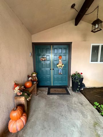 5614 Halifax Street, Bakersfield, CA 93309