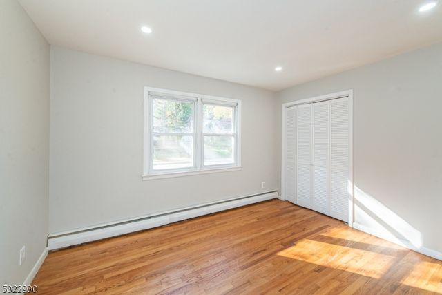 200 Conklintown Rd, Ringwood Boro, NJ 07456