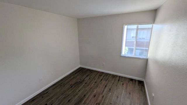 2260 N Indian Canyon Drive B, Palm Springs, CA 92262